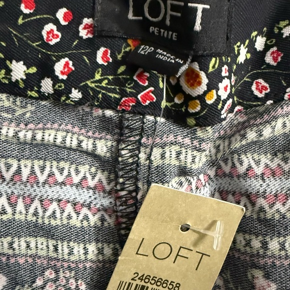 LOFT Black Floral Stripe Ruffle-Hem Shorts - Picture 3 of 4